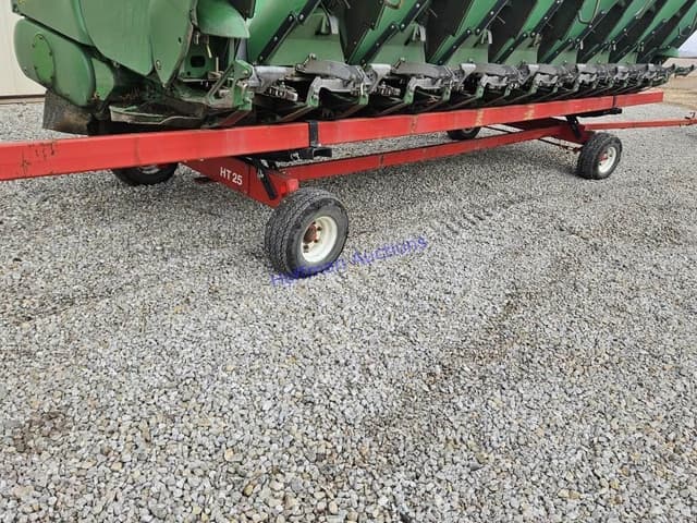 Image of John Deere 608C equipment image 4