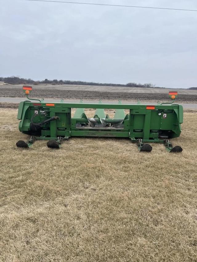 Image of John Deere 608C equipment image 1