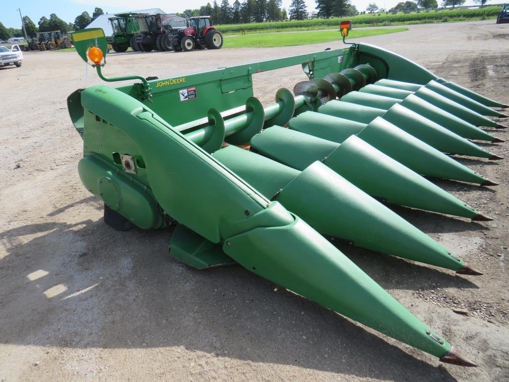 Image of John Deere 608C Primary image
