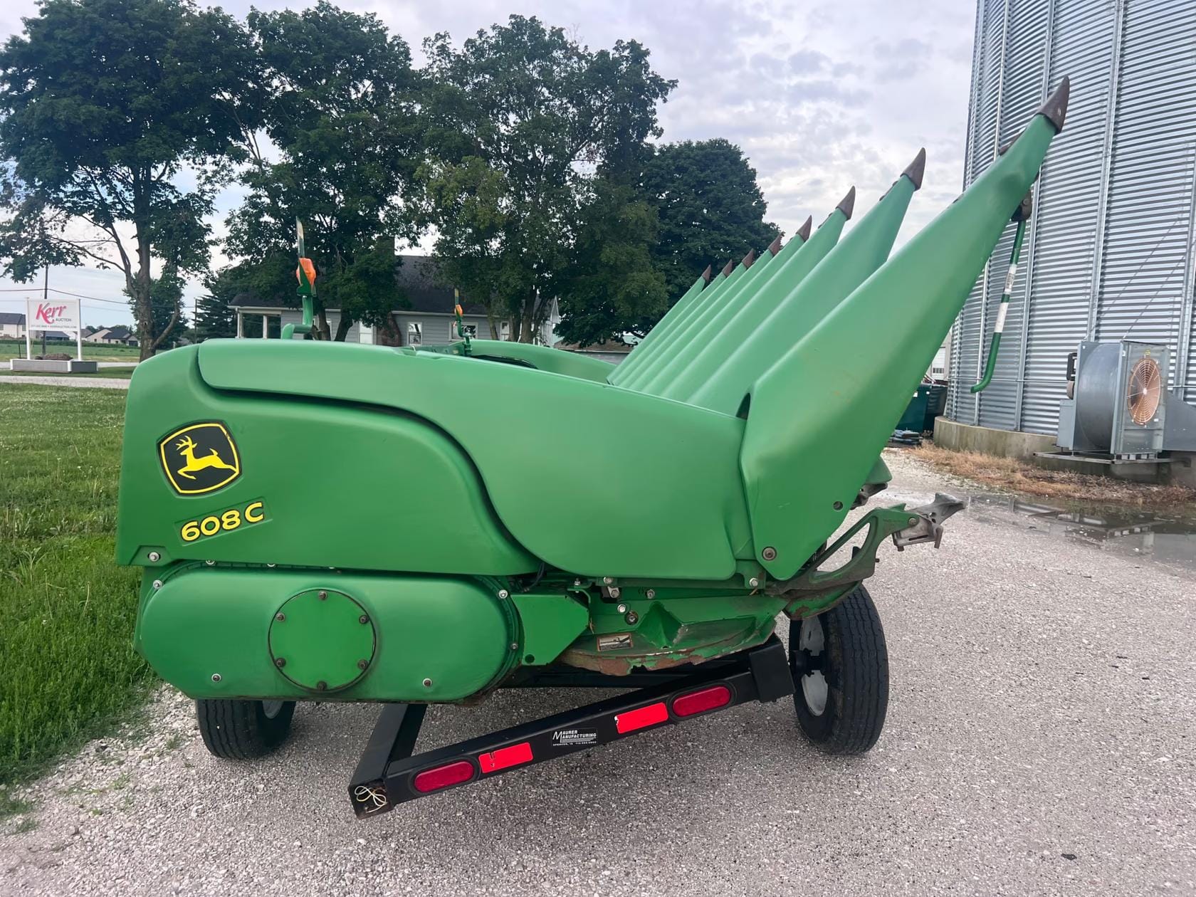 2014 John Deere 608C Equipment Image0