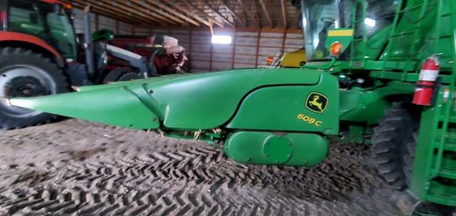 Image of John Deere 608C equipment image 1