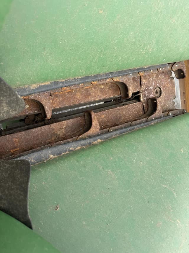 Image of John Deere 608C equipment image 2