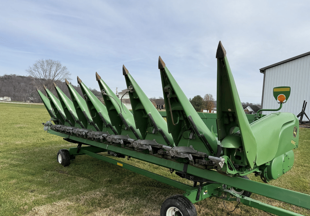 Image of John Deere 608C Primary image