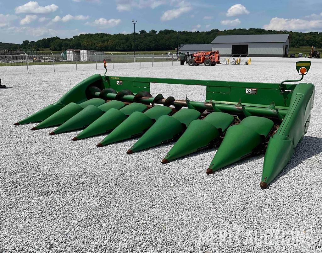 Image of John Deere 608C Primary image