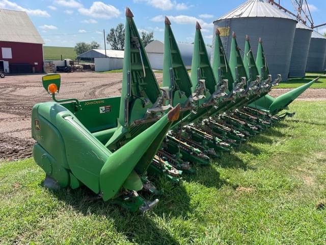 Image of John Deere 608C equipment image 1
