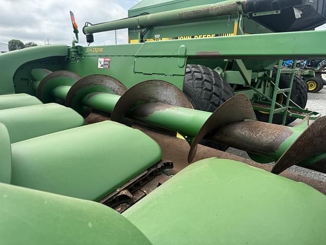 Image of John Deere 608C equipment image 4