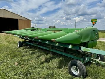 Main image John Deere 608C