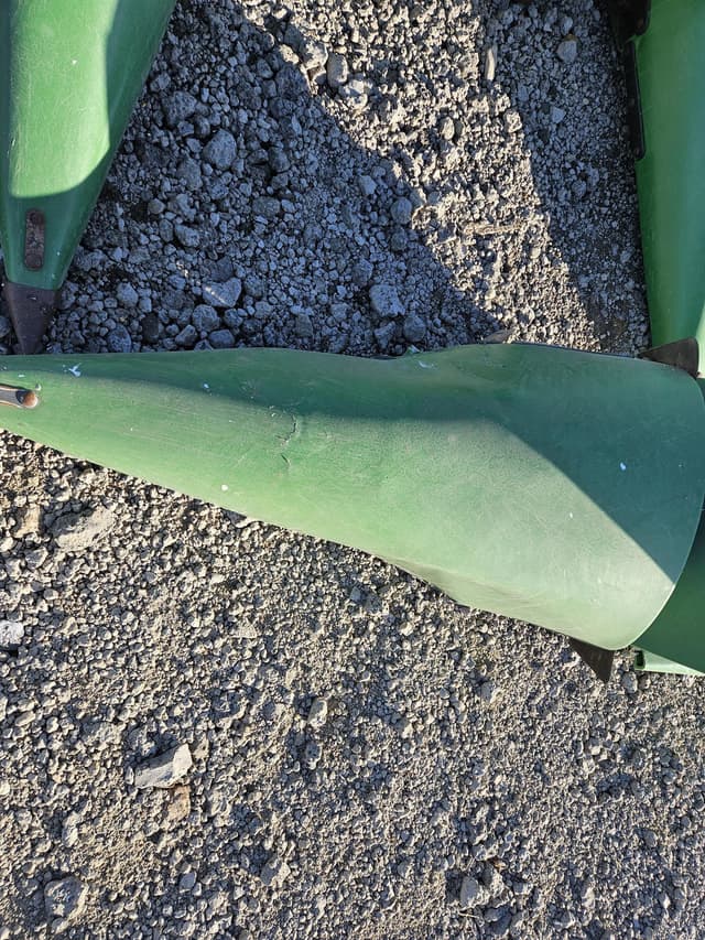 Image of John Deere 608C equipment image 1