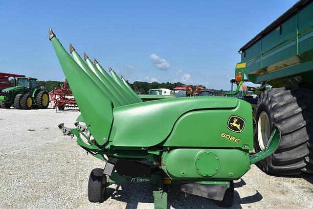Image of John Deere 608C equipment image 1