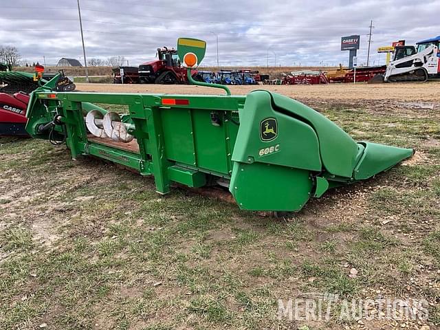 Image of John Deere 608C equipment image 2