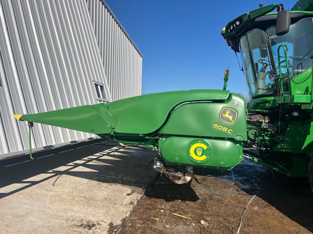 Image of John Deere 608C Primary image