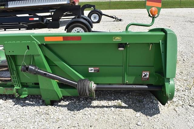 Image of John Deere 608C equipment image 3