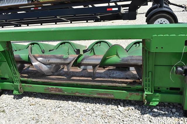 Image of John Deere 608C equipment image 4