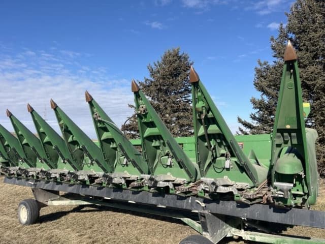 Image of John Deere 608C equipment image 1