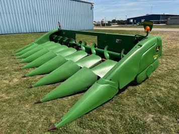 Main image John Deere 608C