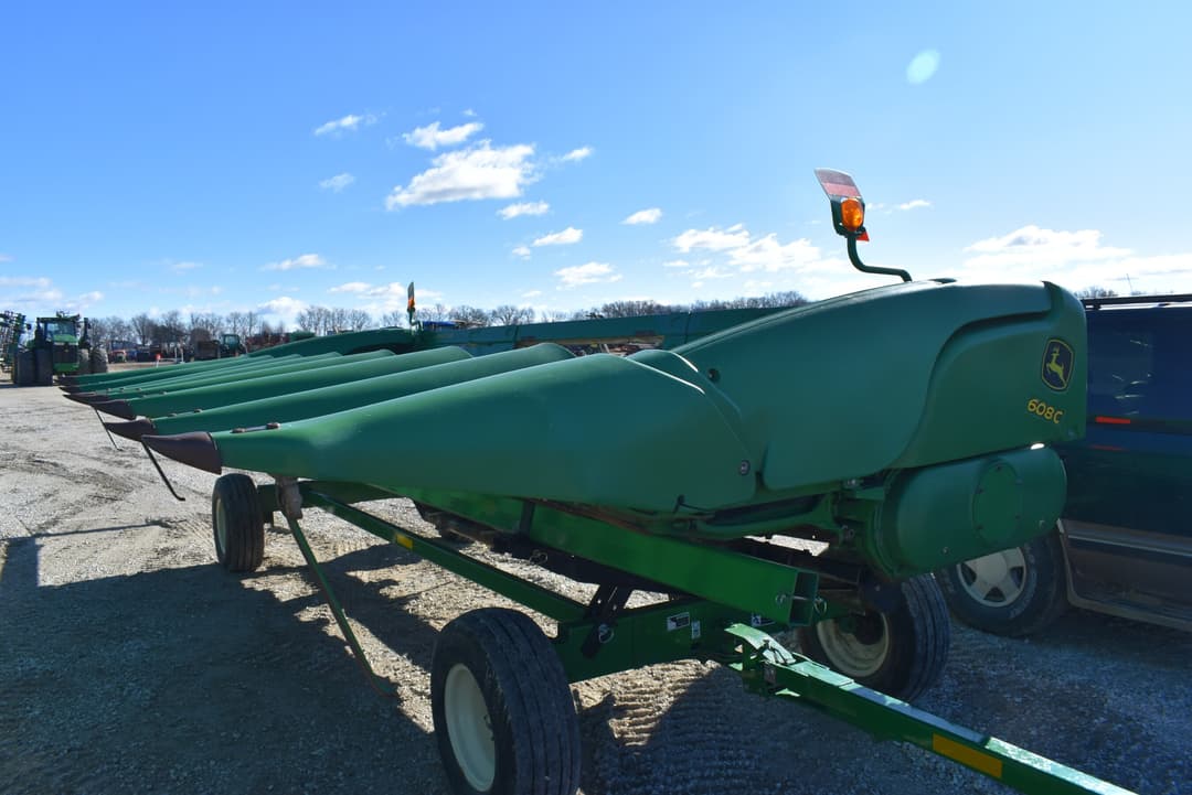 Image of John Deere 608C Primary image