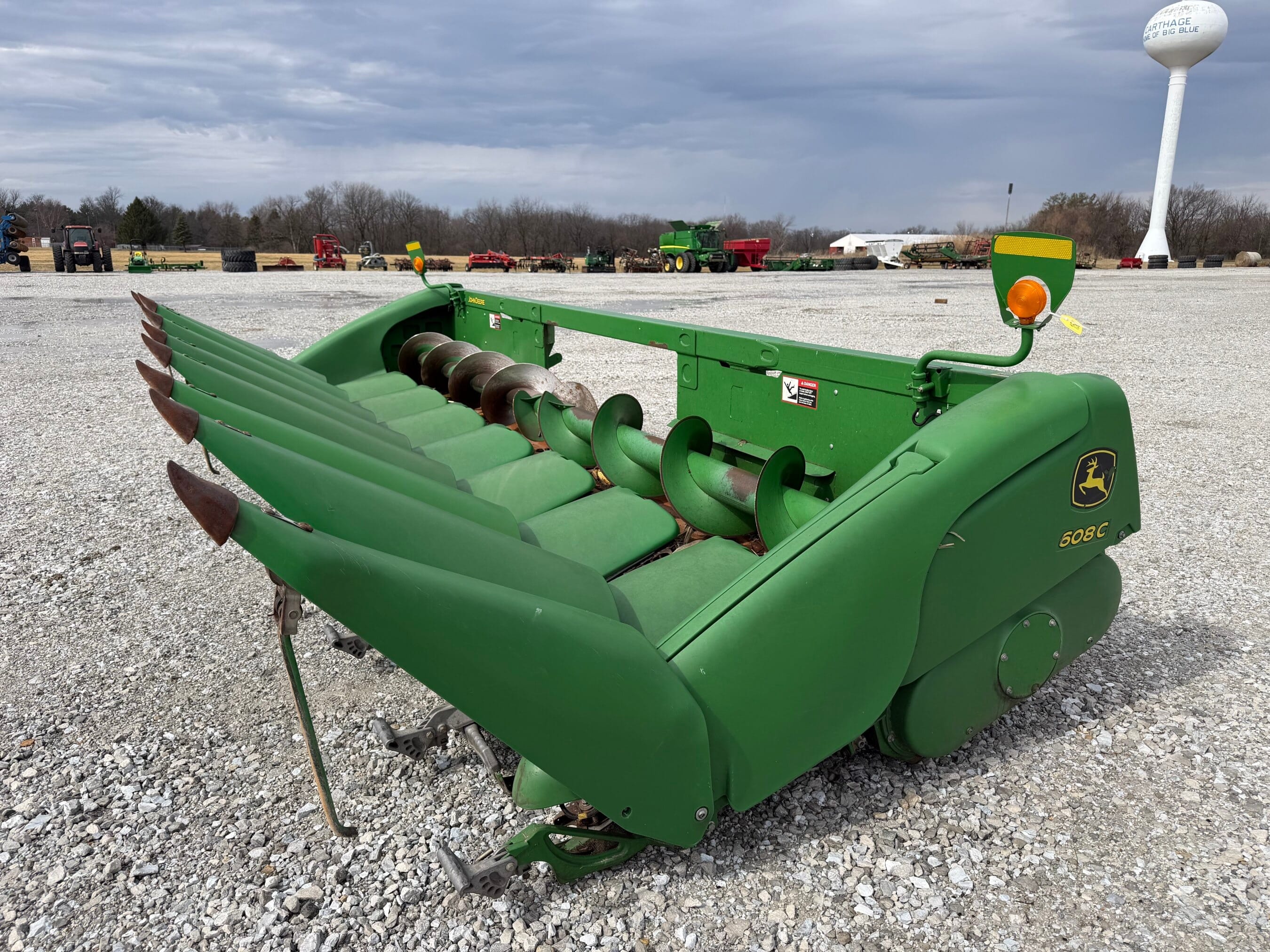 2014 John Deere 608C Equipment Image0