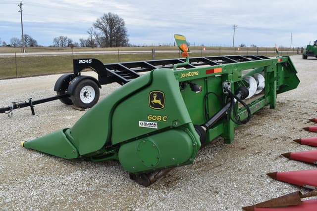 Image of John Deere 608C equipment image 2