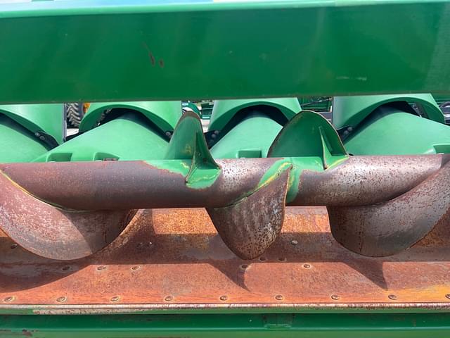 Image of John Deere 608C equipment image 4