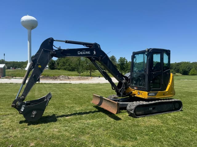 Image of John Deere 60G equipment image 3