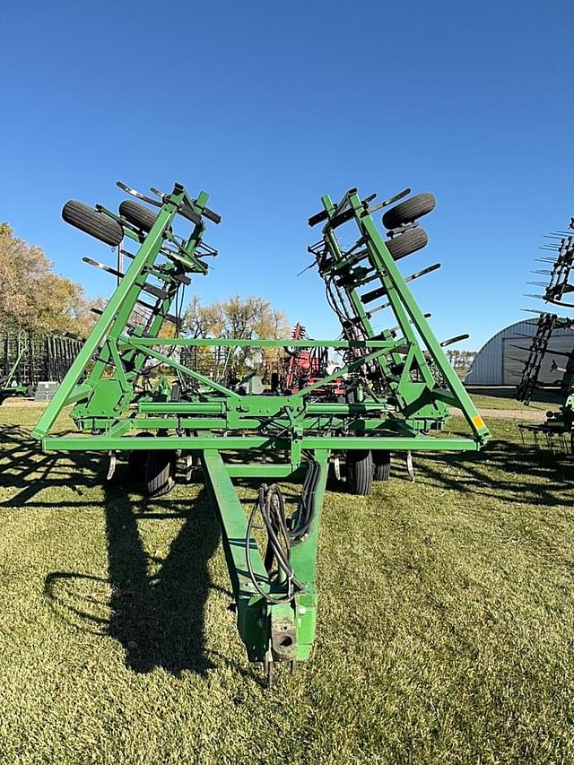 Image of John Deere 610 equipment image 1