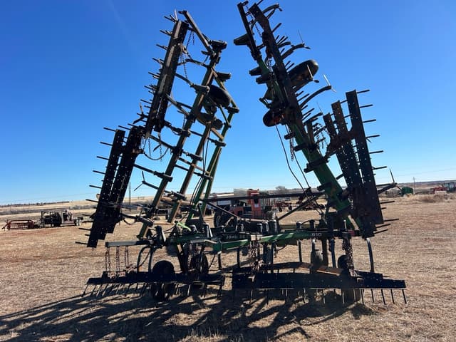 Image of John Deere 610 equipment image 3