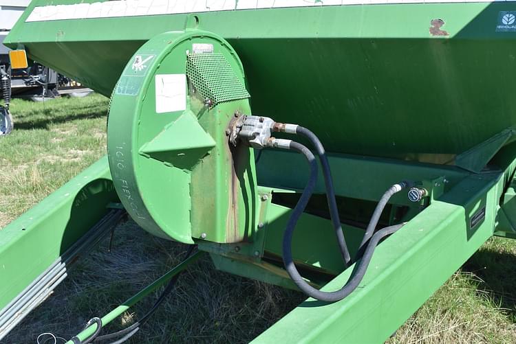 Main image John Deere 777 14