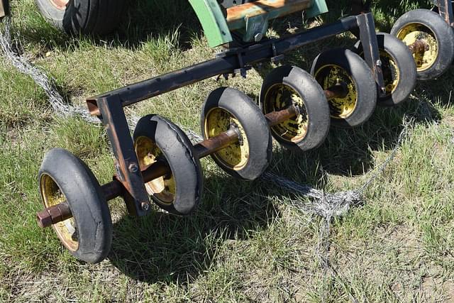 Thumbnail image John Deere 777 23
