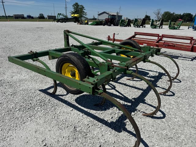 Image of John Deere 610 equipment image 4