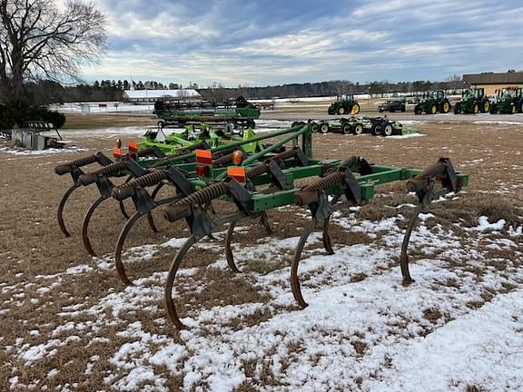 Image of John Deere 610 equipment image 4