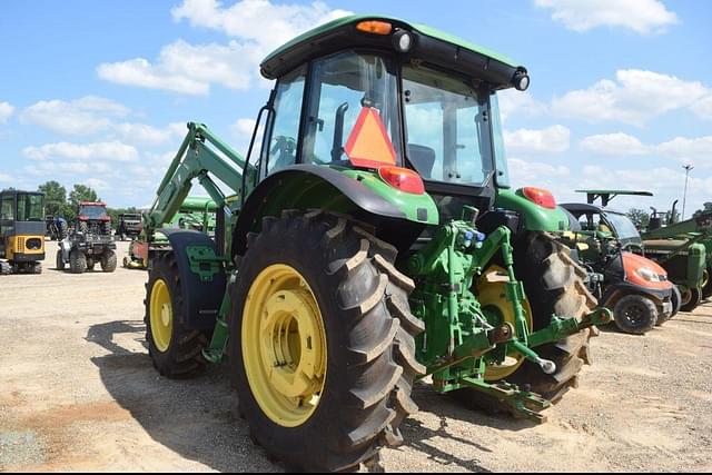 Image of John Deere 6100D equipment image 1