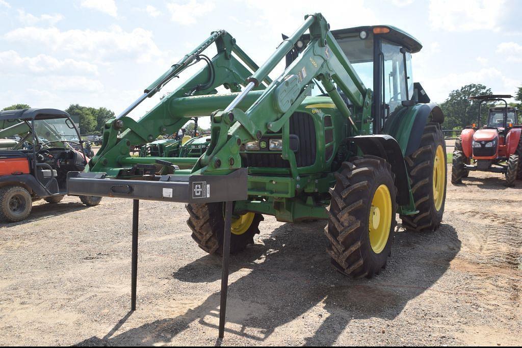 Image of John Deere 6100D Primary image