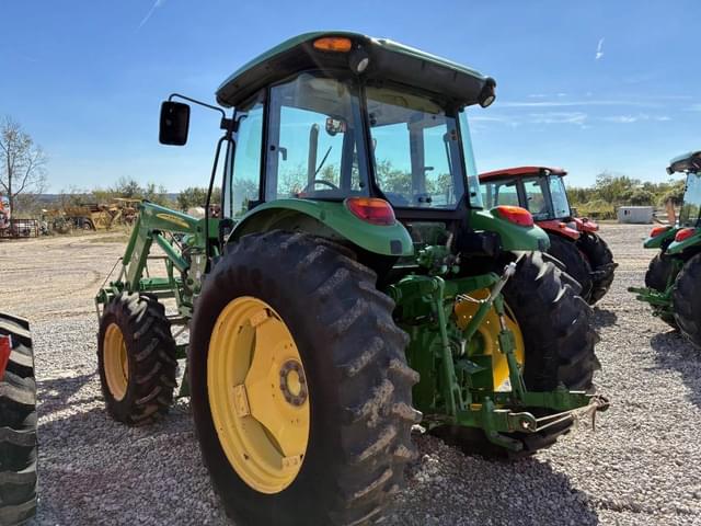 Image of John Deere 6100D equipment image 3