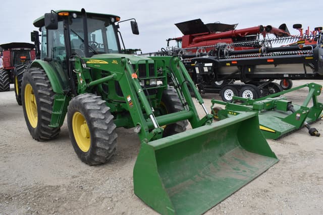 Image of John Deere 6100D equipment image 2
