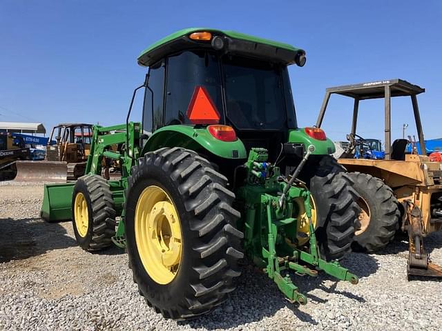 Image of John Deere 6105D equipment image 3