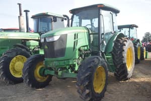 John Deere 6105D Image