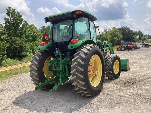 Image of John Deere 6105D equipment image 3