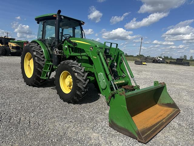 Image of John Deere 6105E equipment image 1