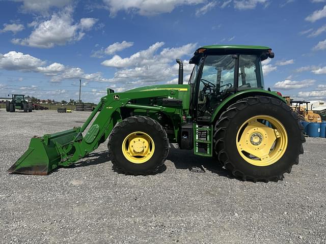 Image of John Deere 6105E equipment image 2