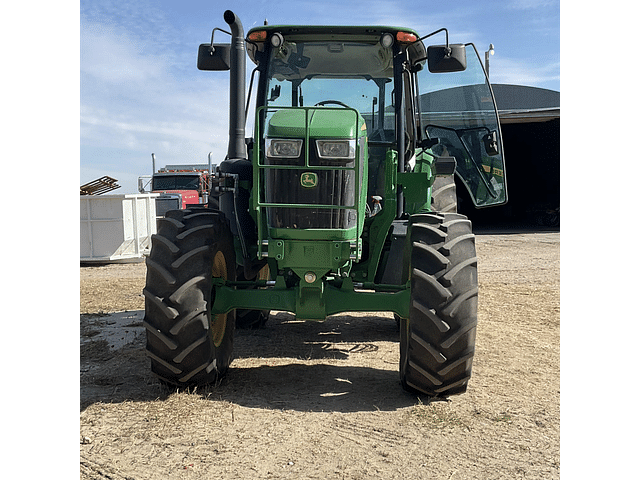 Image of John Deere 6105E equipment image 2