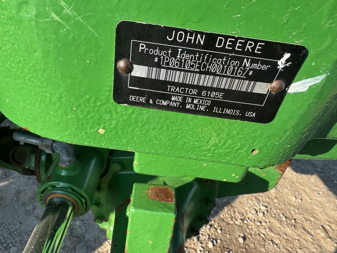 Image of John Deere 6105E Primary image