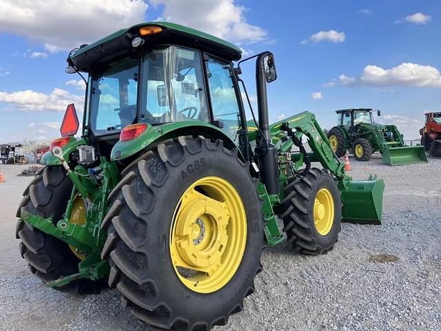 Image of John Deere 6105E equipment image 2