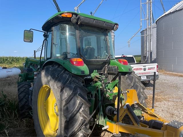 Image of John Deere 6105E equipment image 2