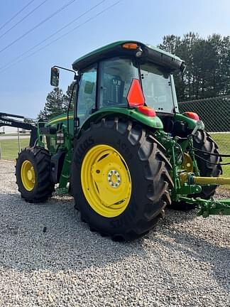 Image of John Deere 6105E equipment image 2