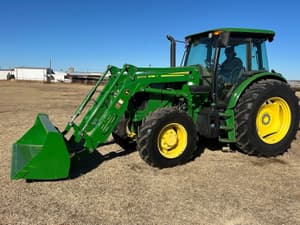 John Deere 6105E Image