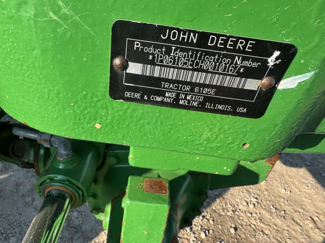 Image of John Deere 6105E equipment image 2