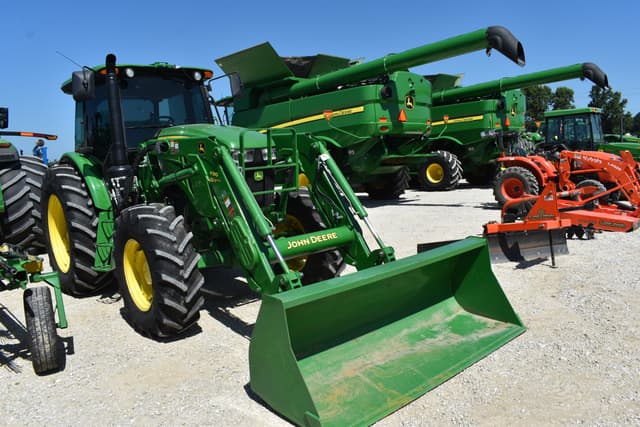 Image of John Deere 6105E equipment image 2