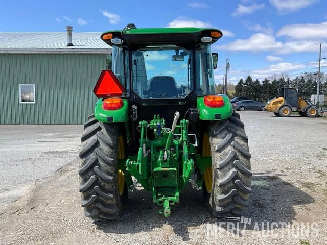 Image of John Deere 6105E equipment image 3