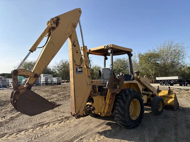 Image of John Deere 610C equipment image 3