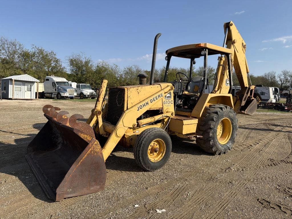 Image of John Deere 610C Primary image
